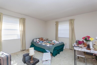 109 Christine Cir-13