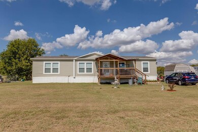 132 Chisholm Hills Dr, Rhome, TX 76078 - photo 2
