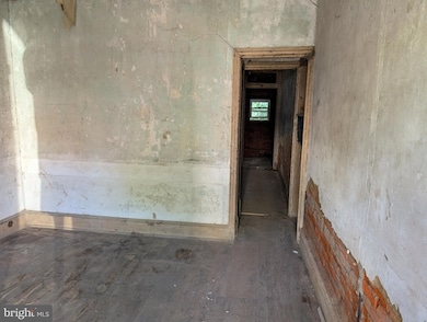 4932 Wakefield St, Philadelphia, PA 19144 - photo 3