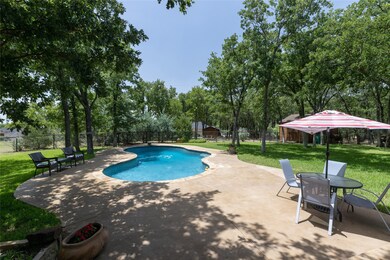 157 Overton Ridge Cir, Weatherford, TX 76088 - photo 4