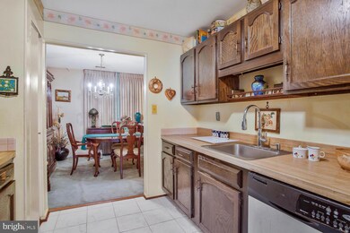 7616 Swan Terrace, Hyattsville, MD 20785 - photo 6