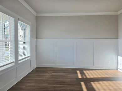 2999 Sweet Red Cir, Braselton, GA 30517 - photo 2