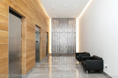 Main North unit 814, Royal Oak, MI 48067 - photo 4