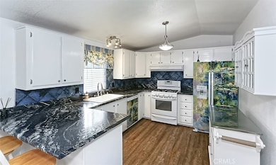 2727 Pacific St unit 78, Highland, CA 92346 - photo 6