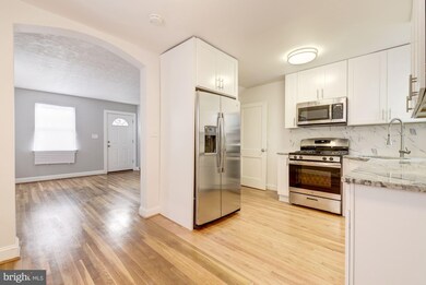 4312 G St SE, Washington, DC 20019 - photo 7