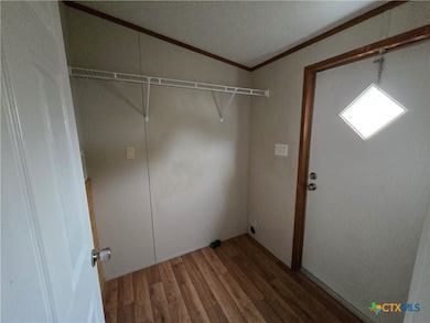 1911 Wald Rd unit 9, New Braunfels, TX 78132 - photo 7