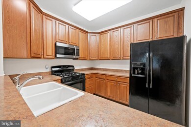 711 Creekside Dr unit 73, Brookhaven, PA 19015 - photo 7