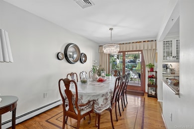 83 Camelot Rd, Poughkeepsie, NY 12601 - photo 7