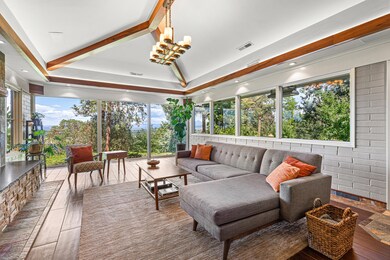 3658 Old Military Rd, Central Point, OR