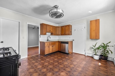 38 Hunting St, Cambridge, MA 02141 - photo 6