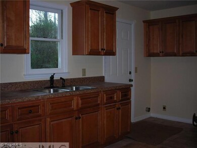 1078 Briles Dr, Asheboro, NC 27205 - photo 7