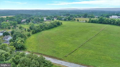 153 Pine Rd, Palmyra, PA 17078 - photo 2