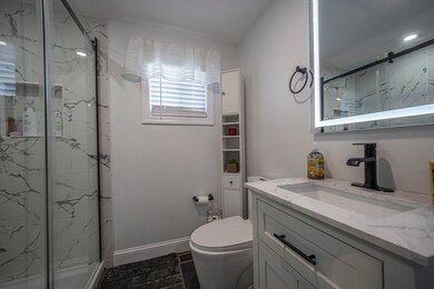 90 Thornton St, Lawrence, MA 01841 - photo 3