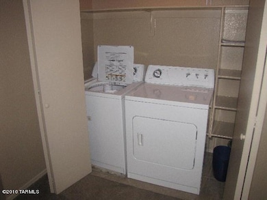 1255 E Weimer Cir unit 74, Tucson, AZ 85719 - photo 4