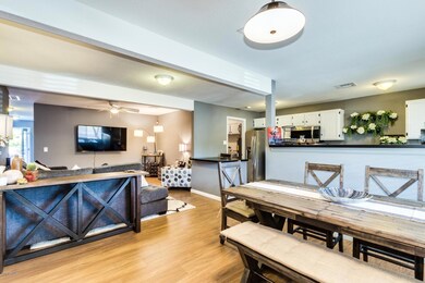 Dining kitchen and great room