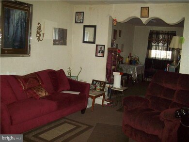 32 Summit St, Darby, PA 19023 - photo 3