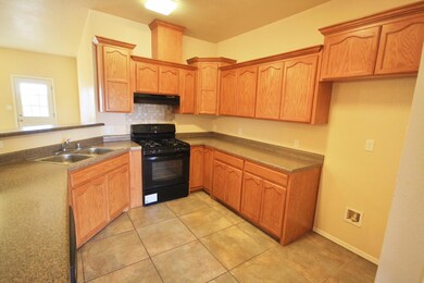 332 Milton Rd unit C, El Paso, TX 79915 - photo 4