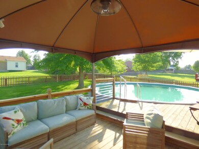 302 Jasper Ln, Mount Washington, KY 40047 - photo 4