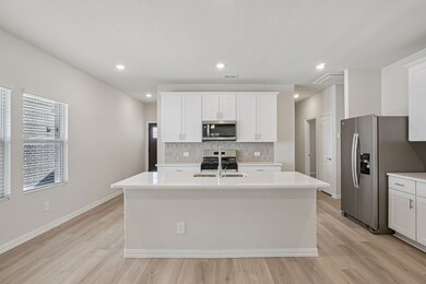 516 Clover Creek Dr, McKinney, TX 75071 - photo 3