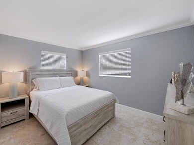 1236 Beach Rd unit 4, Riviera Beach, FL 33404 - photo 5