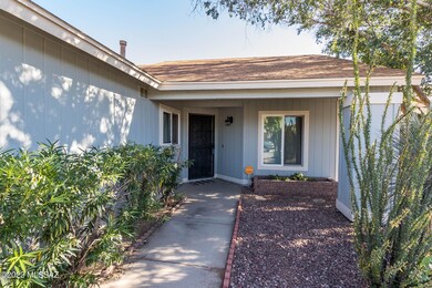 1859 W Southbrooke Cir-5