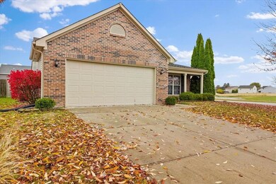 760 Tall Timber Dr, Greenwood, IN 46143 - photo 4