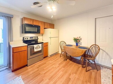 812 S 12th Ave W, Newton, IA 50208 - photo 7