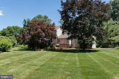 5 Adams Dr, Cranbury, NJ 08512 - photo 2