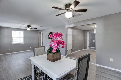 611 W Lone Star Ave, Cleburne, TX 76033 - photo 7