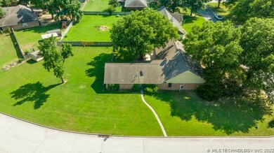 9901 S Braden, Jenks, OK 74037 - photo 3