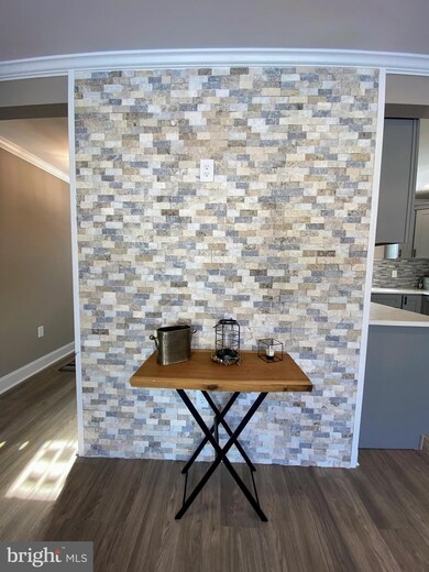 55 Inbrook Rd, Levittown, PA 19057 - photo 3