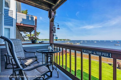 135 1st St balcony lft view
