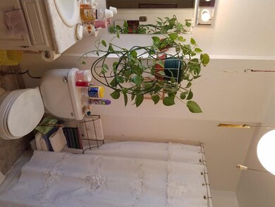 735 Clinton St, Camden, NJ 08103 - photo 5