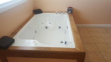 86 Maple St, Saint Johnsbury, VT 05819 - photo 7