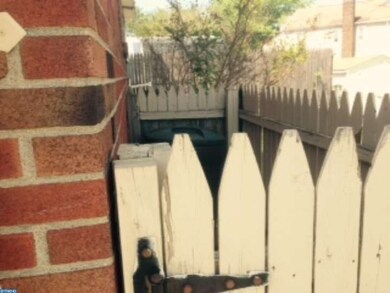 218 Cedar Ave, Paulsboro, NJ 08066 - photo 4