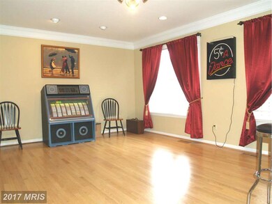 5903 Bloomingdale Terrace, Rockville, MD 20852 - photo 2