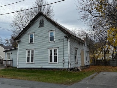 11 Summer St, Skowhegan, ME 04976 - photo 2