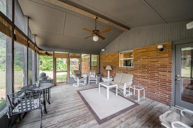 2207HickoryRd-15
