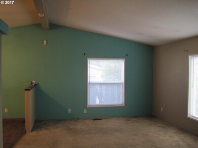 285 W 9th St, Lafayette, OR 97127 - photo 2