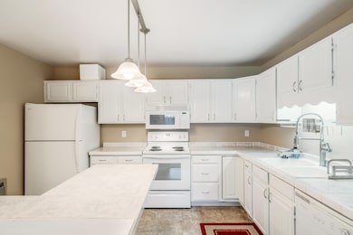 Major Appliances Included