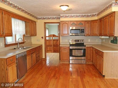 39 Finesse Ln, Glengary, WV 25421 - photo 2
