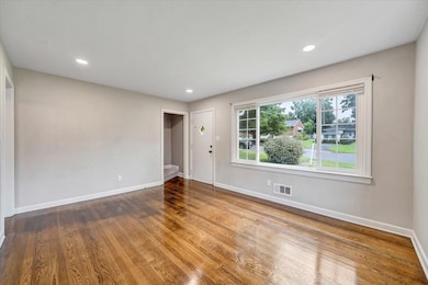 2351 Berkley Ave SW, Roanoke, VA 24015 - photo 6