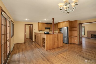 2263 72nd Ave SE, Mercer Island, WA 98040 - photo 3