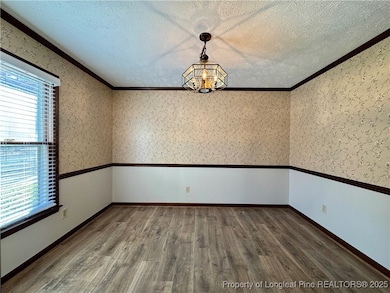 389 Conifer Dr, Fayetteville, NC 28314 - photo 5