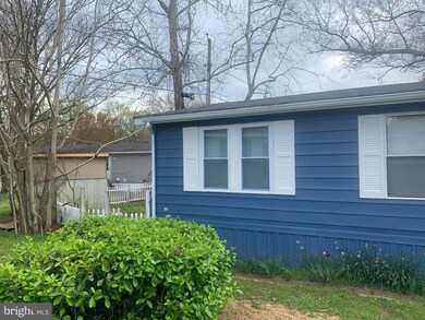 81 Patuxent Mobile Estates, Lothian, MD 20711 - photo 3
