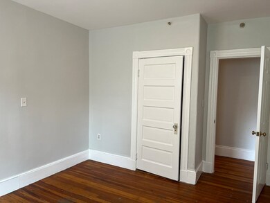 56 Cottage St unit 2R, Lynn, MA 01905 - photo 6