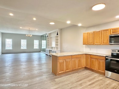 447 N Main St, Pittston, PA 18640 - photo 4