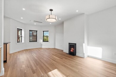 903 Beacon St unit 3, Boston, MA 02215 - photo 3