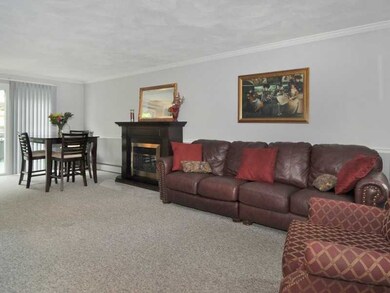 19 Pamela Cir, Warwick, RI 02886 - photo 3