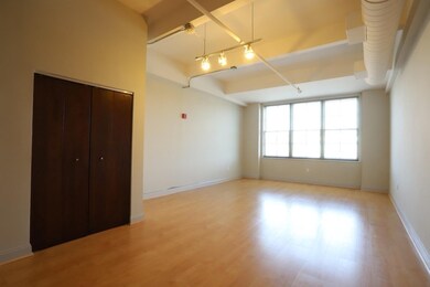 24 Mount Vernon St unit A403, Lynn, MA 01901 - photo 4